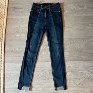 Hudson Jeans Barbara Super Skinny Jeans! Size 24.